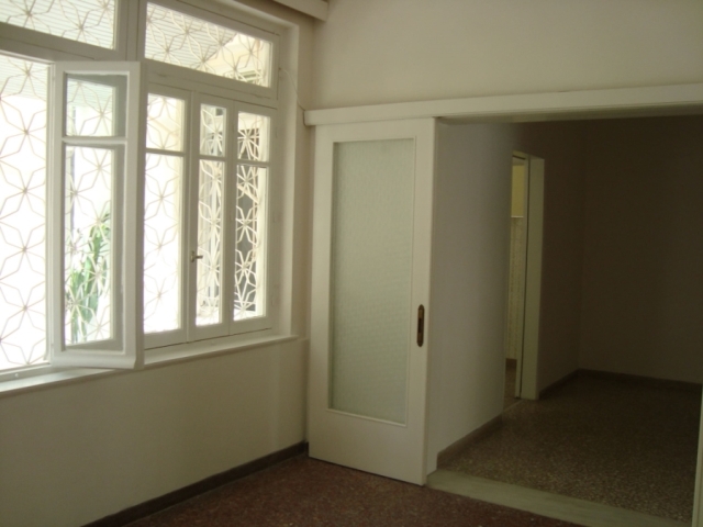 (For Sale) Residential Floor Apartment || Athens Center/Athens - 100 Sq.m, 2 Bedrooms, 180.000€ 