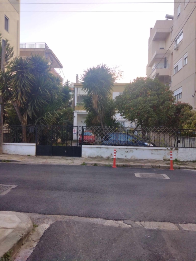 (For Sale) Land Plot || Athens North/Chalandri - 400 Sq.m, 700.000€ 