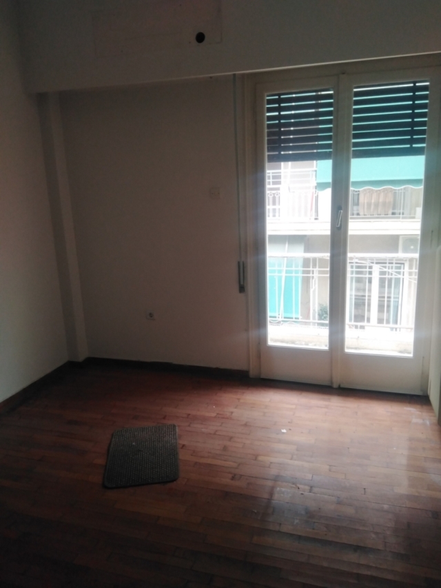 (For Sale) Residential Apartment || Athens Center/Athens - 49 Sq.m, 100.000€ 